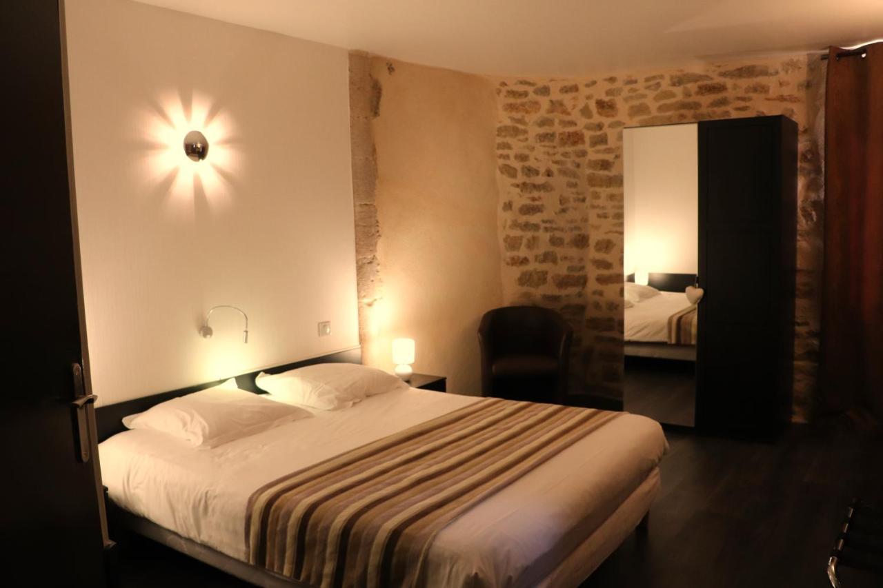 Hotel Restaurant Le Saint Augustin Bagian luar foto